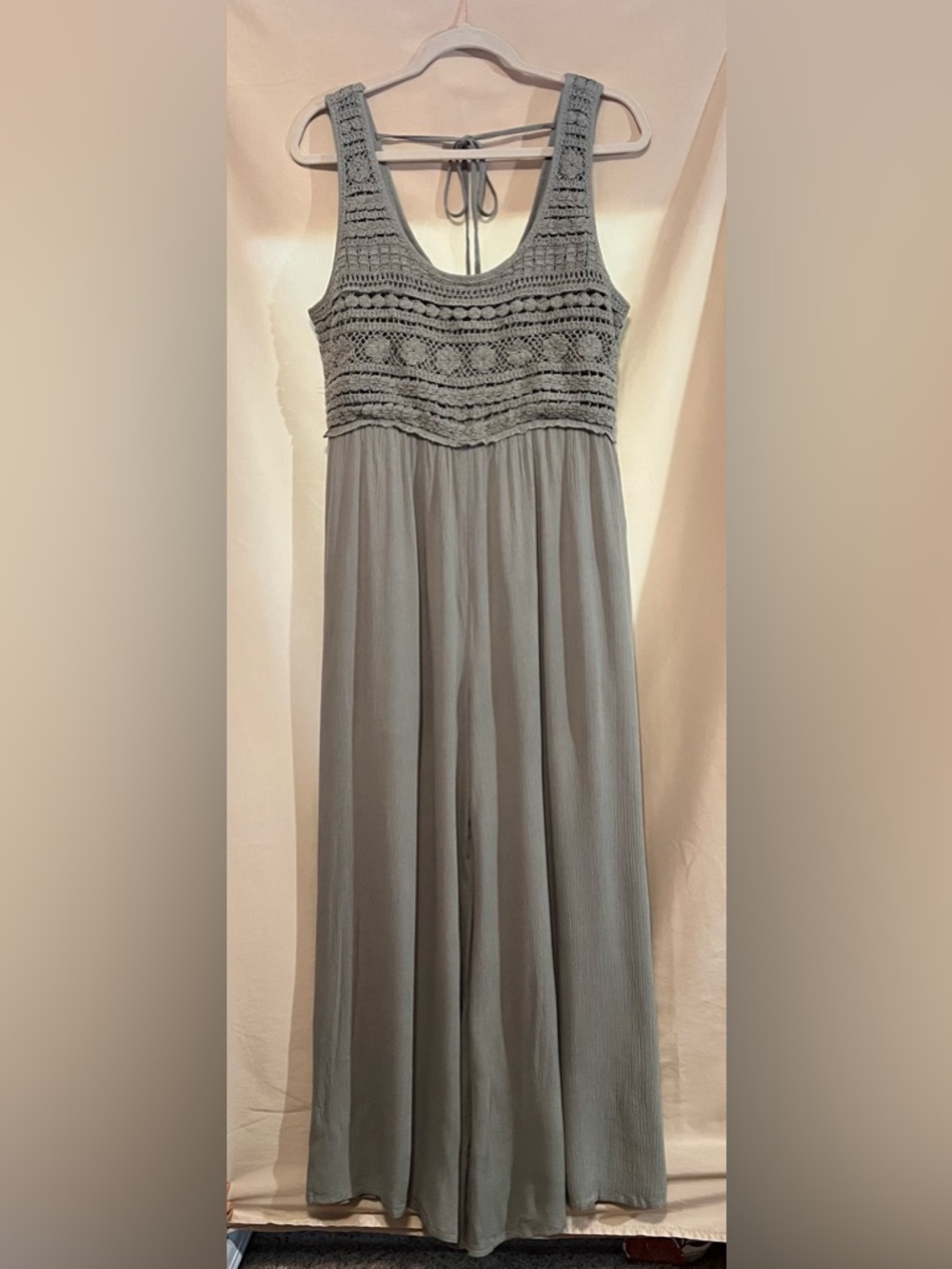 Heybo Crochet Bodice Wide-Leg Jumpsuit in Sage Green Sz L
